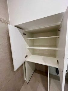 NOUVEAU PROJET TERMINĂ !Un coin buanderie intĂ©grĂ© dans une salle de bain âšđ Compact, pratique et 100 % sur mesure !Chez nous, chaque contrainte a sa solution đĄđ Savoir-faire + machines sur place = rĂ©sultat au millimĂštre prĂšs đȘ